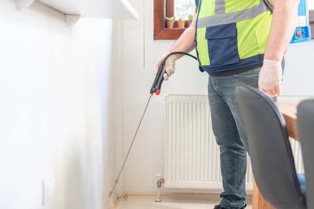 Best Pest Removal Services  in Eureka, CA